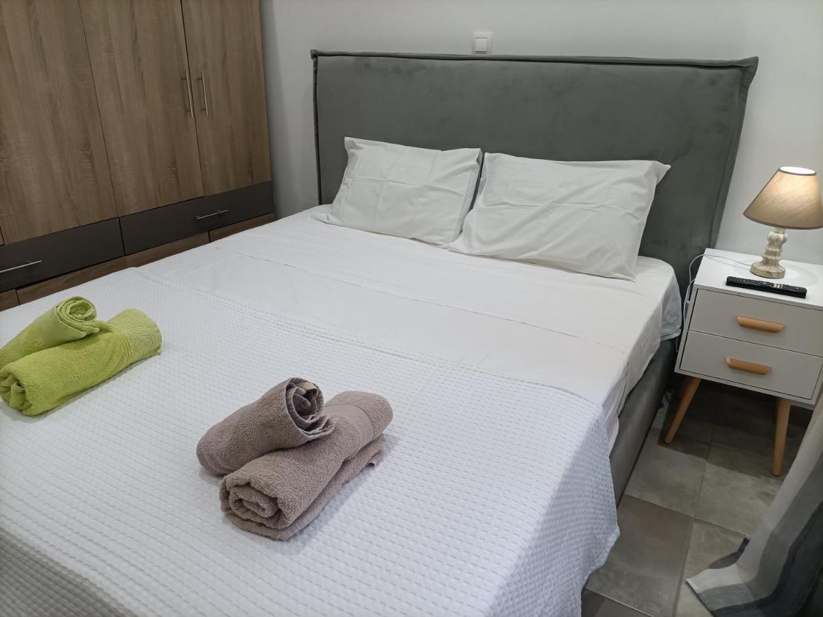 Travelers Tranquil & Chillout Apt Lägenhet Aten Exteriör bild